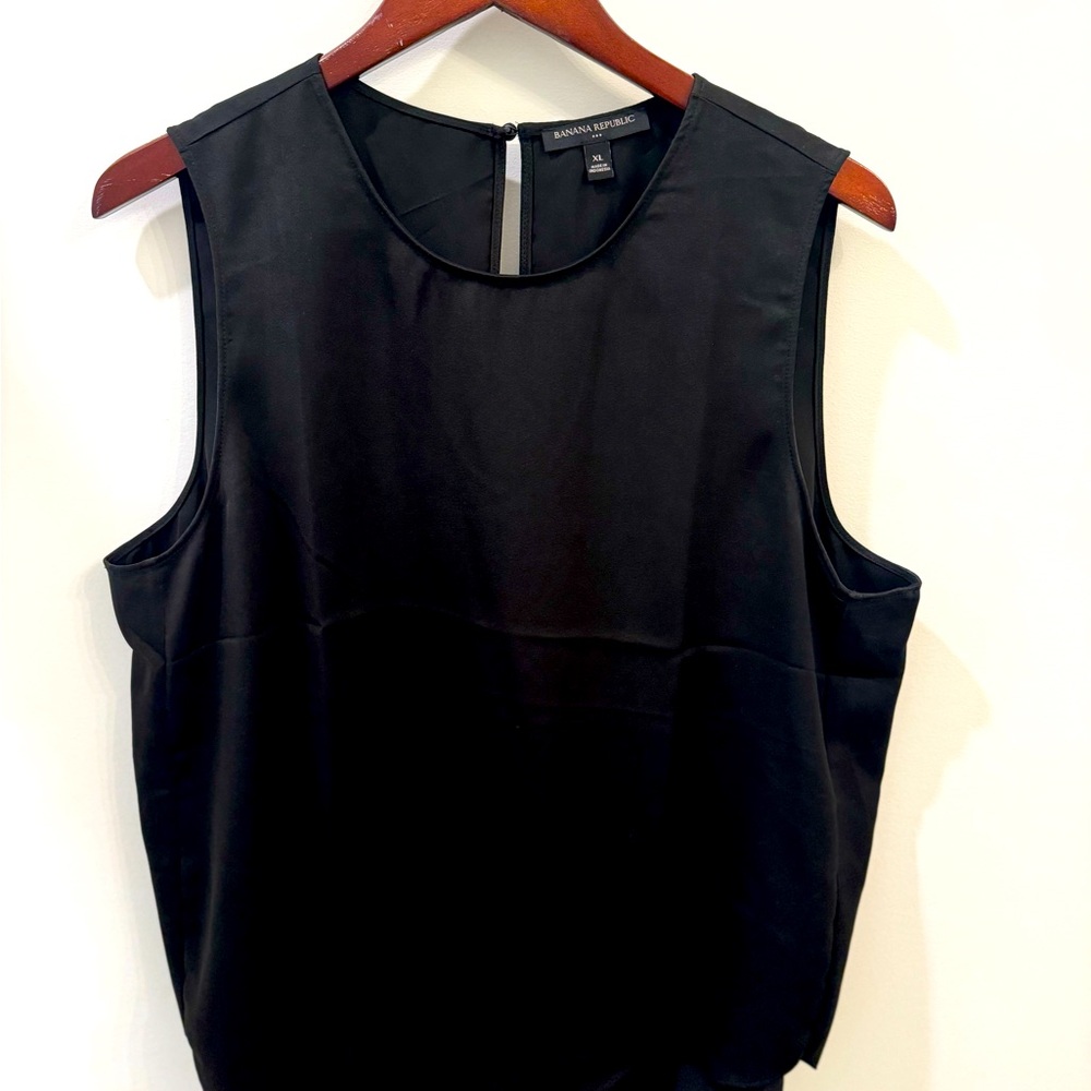 Banana Republic Sleeveless Top
